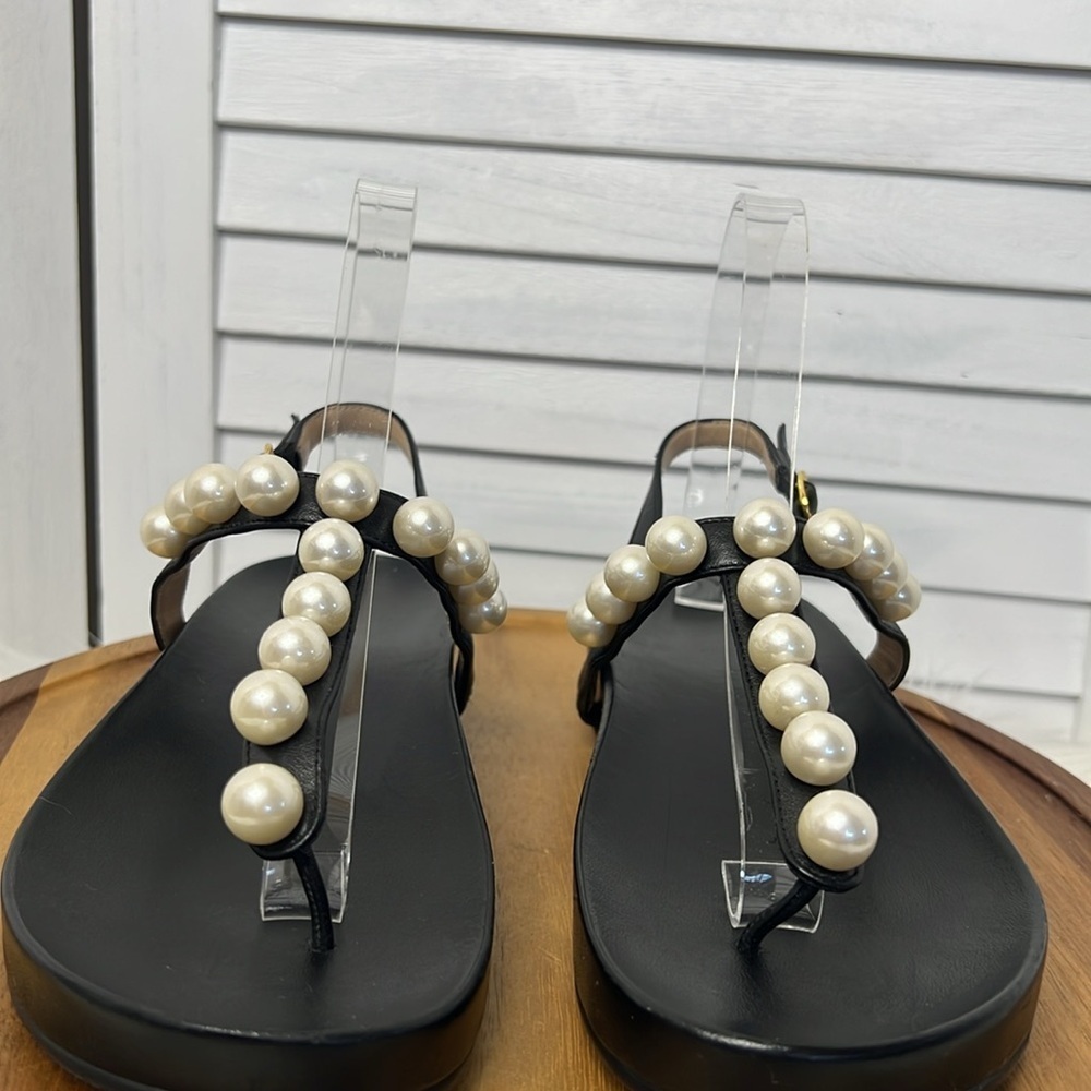 STUART WEITZMAN l Goldie Pearly Leather Flat Strap Sandal Black Leather Size 7 - Picture 5 of 15